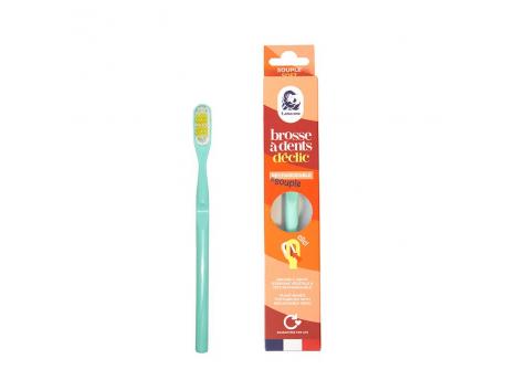 Toothbrush soft water green