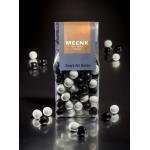 Meenk zwart wit ballen